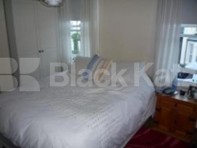 			2 Bedroom, 1 bath, 1 reception Flat			 Brackenbury Road, EAST FINCHLEY N2